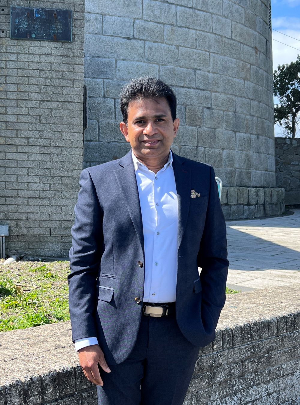 Thomas Joseph meeting with the community